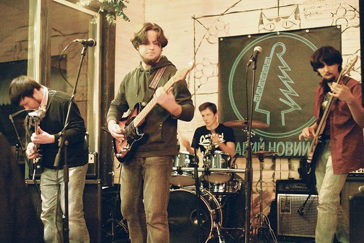 Колеса, Ноги і Підкови Колеса, Ноги і Підкови
